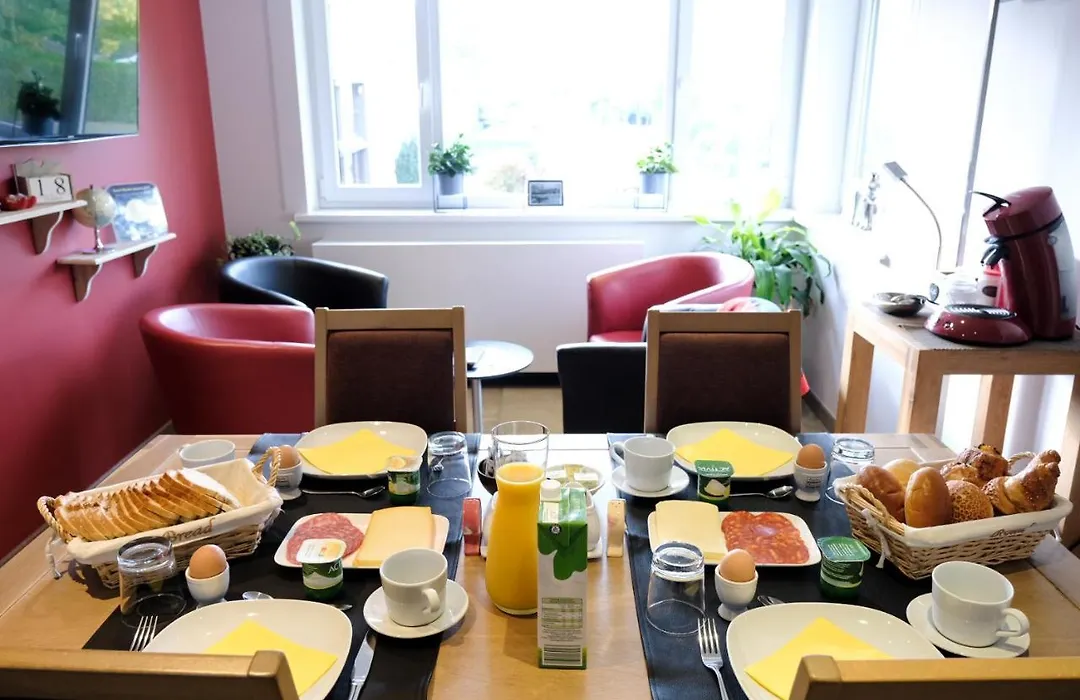 Bed And Breakfast Mentari-1
