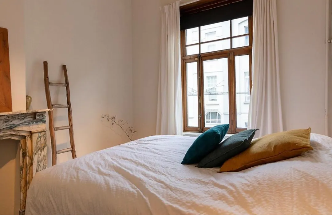 Bohemian City Loft-1