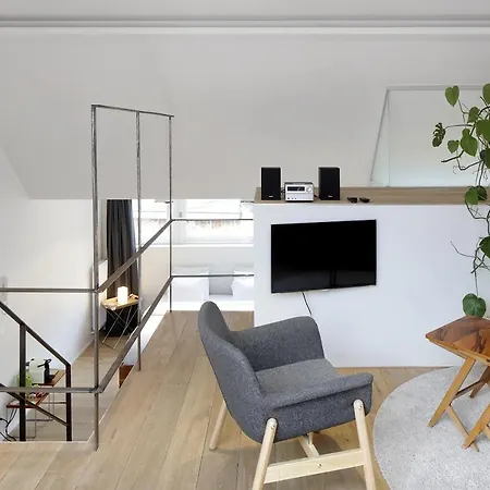 Loftsuite-3