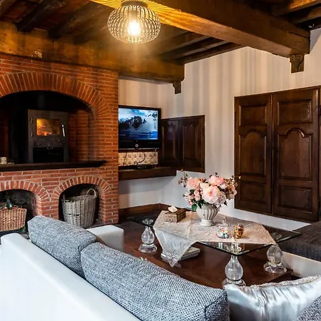 Rose House B&B-2